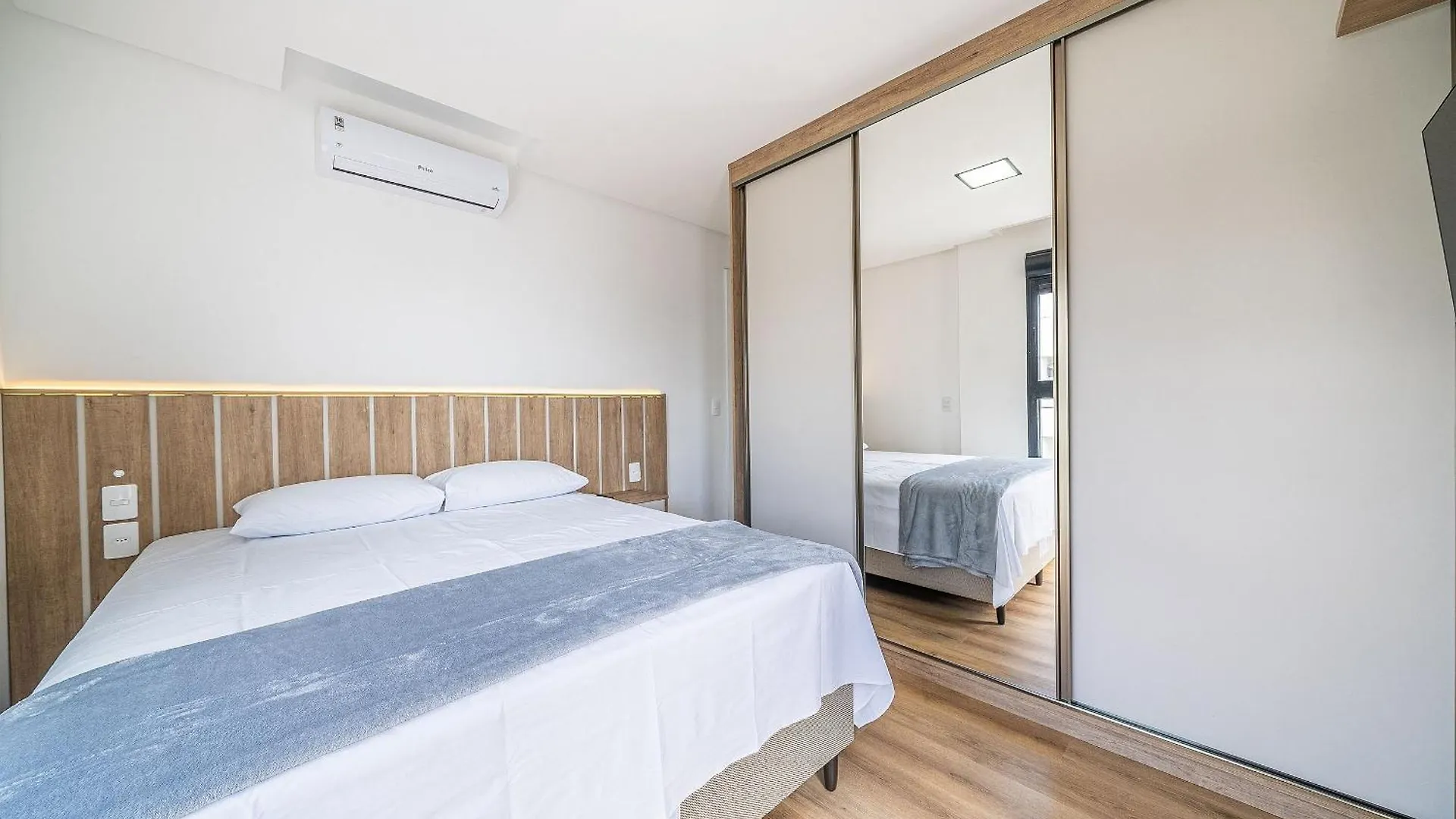Apartment Bellmare Residence Mariscal Bombinhas
